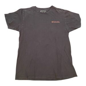 Mens medium black with bear image Columbia tee